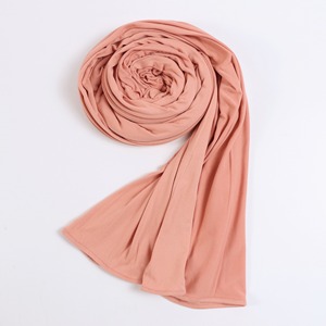 Voile en jersey de coton mercerisé, foulard, vente en gros, haute qualité, uni, châ<span class=keywords><strong>les</strong></span> islamiques <span class=keywords><strong>pour</strong></span> <span class=keywords><strong>femmes</strong></span>, bandeau, hijabs musulmans, foulard - Product Image 6