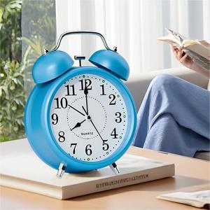 Orologio <span class=keywords><strong>da</strong></span> <span class=keywords><strong>Tavolo</strong></span> Miniatura Nuovo Orologio Meccanico Luminoso in Metallo <span class=keywords><strong>da</strong></span> Comodino Orologio Intelligente <span class=keywords><strong>per</strong></span> Camera <span class=keywords><strong>da</strong></span> Letto - Product Image 1