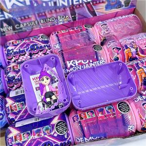 13 Stili 16 Pezzi K POP Blind Box Scatole Misteriose Capsule Sorpresa da Smontare Accessori per Zaino Portachiavi Bambola Giocattolo Regalo - Product Image 3