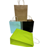 Sac cadeau de luxe en papier recyclé promotionnel avec poignée, fermeture magnétique, logo personnalisé et personnalisation pour vêtements et chaussures