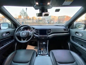 Personalización Interior <span class=keywords><strong>Jeep</strong></span> <span class=keywords><strong>Grand</strong></span> Commander 2021 2022 <span class=keywords><strong>2023</strong></span> Gasolina 2.0 SUV Auto Usado 4x4 - Product Image 3