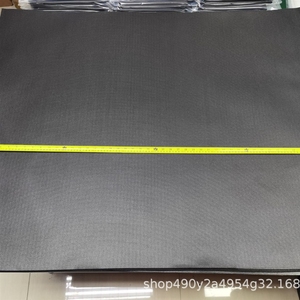 Alfombrilla antideslizante para maletero de coche de PVC, especificación universal, impermeable, con drenaje de aceite, se puede cortar a 100 * 120CM. - Product Image 4