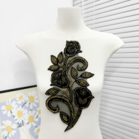 Applique florale noire ornée de perles dorées et de paillettes pour Abaya, robe de mariée, robe de soirée, costume