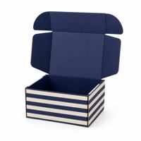 Boîte d'expédition pliable en carton ondulé à rayures bleues imprimées sur mesure avec fermeture à rabat pour l'emballage de marque