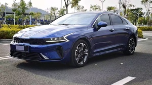 K5 Berline 2020 d'occasion, moteur 1.5t, conduite à gauche, sièges en cuir, intérieur foncé, pneus R18, transmission automatique, K5 2020 - Product Image 3