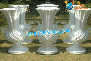 Dernière collection de pots à fleurs en fibre pour mariage, collections de pots à fleurs pour mariage anglais, pots à fleurs en FRP pour mariage romain, décoration américaine - Product Image 2