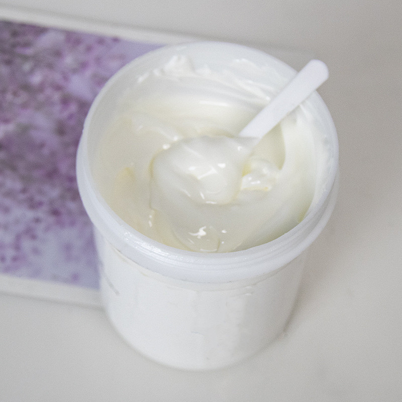 Crema viso al collagene