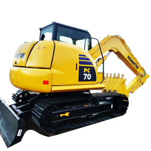 Excavadora de Orugas Komatsu PC70 |   Miniexcavadora Usada Fabricada en Japón |   Excavadora de Segunda Mano con Bomba Hidráulica Shimadzu - Product Image 1