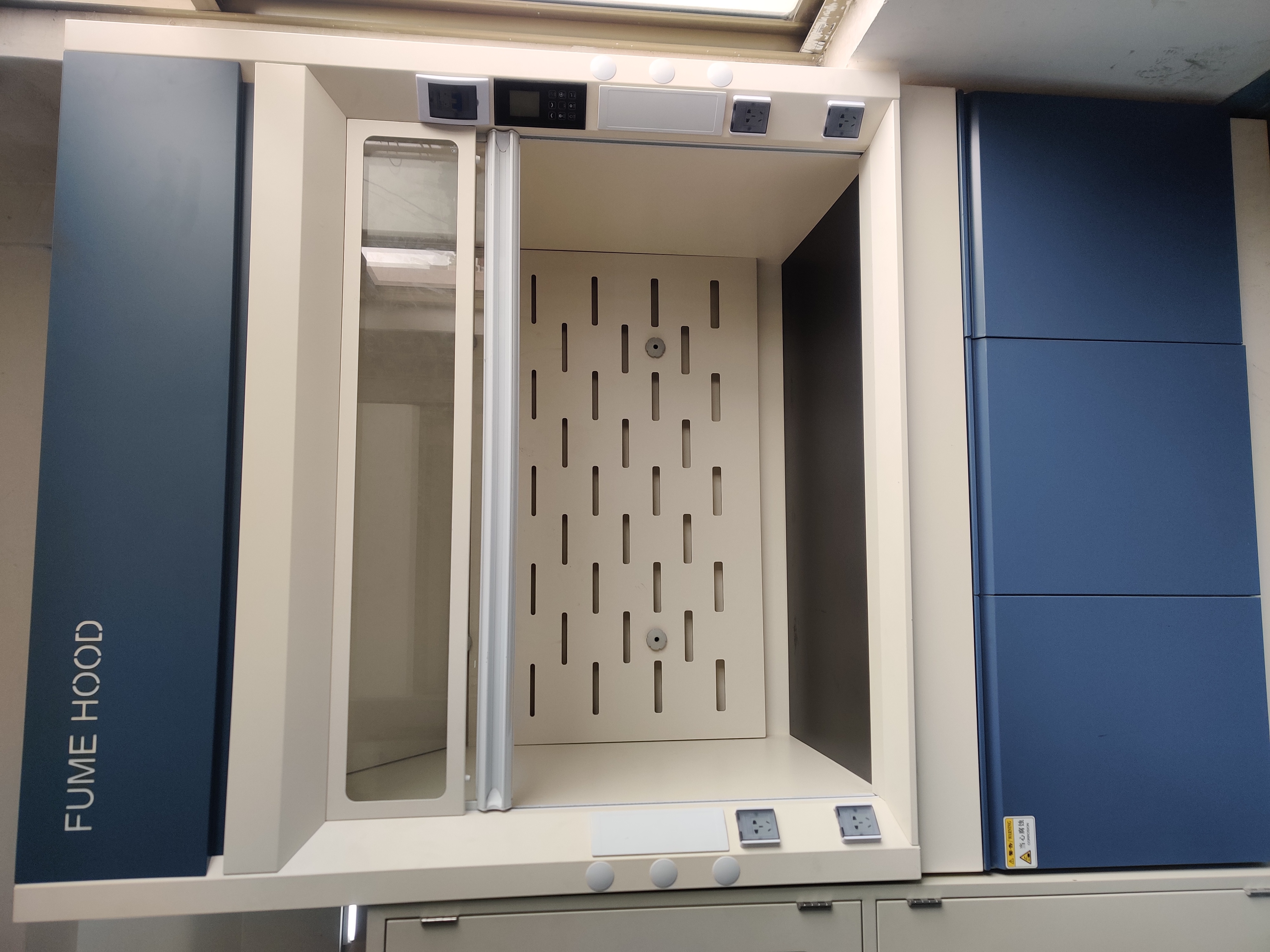 OEM Laboratory Fume Hood All Steel Laminar Flow Fume Hood For Chemistry