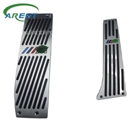 Applicable à la modification intérieure antidérapante en métal de l'ancienne BMW E46 de la série 3 avec accélérateur, frein et repos perforés