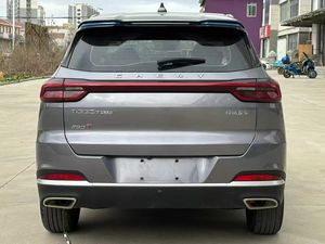 Véhicule d'occasion compact et économique, Chery Tiggo 7 Plus 2021, idéal pour les escapades de fin de semaine, la conduite en ville et les courses. - Product Image 4