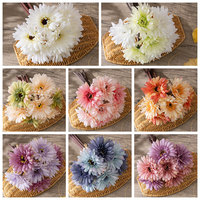 Ornamen Bunga Gerbera Realistik, Dekorasi Pernikahan Bagus Bunga Imitasi Tetesan Latar Belakang Bundel Bunga Gerbera Realistis