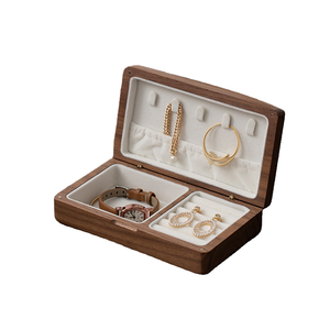 Boîte à bijoux et organiseur en bois gravé sur mesure YDF, boîte cadeau de mariage avec une capacité de 0-1L, origine Shandong, marque <span class=keywords><strong>KIKA</strong></span> - Product Image 4
