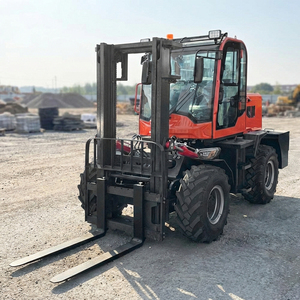 מלגזות שטח רב תכליתיות 3.5T 4T 5T 6T <span class=keywords><strong>7T</strong></span> 8T 10T 4X4 4Wd הידראוליות דיזל עם תורן תלת-שלבי לעבודה בשטח קשה - Product Image 4