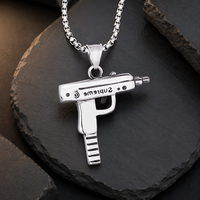 Pendentif pistolet Uzi en acier inoxydable 3D Hip Hop Punk pour hommes, bijoux streetwear, vente en gros OEM en vrac