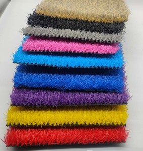 Hierba <span class=keywords><strong>artificial</strong></span> rosa de aspecto natural y <span class=keywords><strong>color</strong></span> múltiple, muestras gratuitas para guardería y parque infantil - Product Image 5