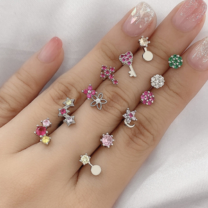 ต่างหูแบบติดหูรูปดอกไม้ประดับเพชรคิวบิกเซอร์โคเนียชุบทอง 18K ดีไซน์น่ารักจาก Foxi Factory ขายส่งในประเทศไทย บีเคเค - Product Image 4