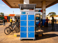 Estación de Carga y Cambio de Baterías para Scooter, Impermeable, de 8 Ranuras, para Exteriores, Áreas Públicas, Gabinete Inteligente de Carga Rápida