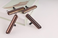 Désodorisant Voiture Luxe Bois Noyer Clip Ventilation Longue Durée Naturel Magnétique Sans Électricité OEM B2B Cadeau