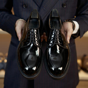 Chaussures Oxford classiques à lacets en cuir de qualité supérieure pour le bureau et les occasions formelles – Vente en gros - Product Image 1