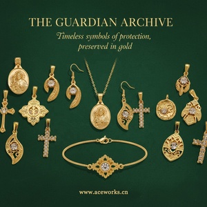 L'Archivée du Gardien |   Charmes protecteurs vintage en acier inoxydable plaqué or 18K PVD |   Pendentifs rétro en forme de croix, amulette et talisman - Product Image 5