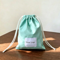 Pochette en mousseline de coton GOTS biodégradable avec cordon de serrage, impression de logo couleur personnalisée en usine, pour bijoux, bagues, boucles d'oreilles