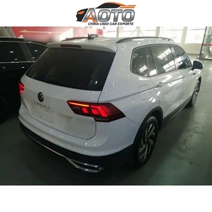 Premium d'occasion pour <span class=keywords><strong>Tiguan</strong></span> L, conduite à gauche, intérieur foncé, SUV automatique turbo avec rapport d'inspection officiel - Product Image 4