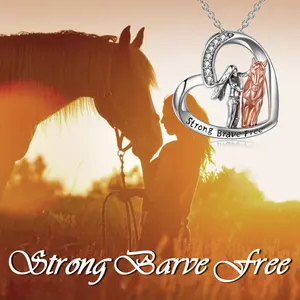 Водонепроницаемый S925 стерлингового серебра девушки и лошадь сердце кулон ожерелье ювелирные изделия подарок для женщин