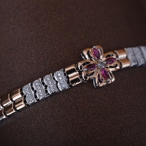สร้อยข้อมือเงินที่ทันสมัยเครื่องประดับแฟชั่นสำหรับผู้หญิงและผู้ชายที่มีสไตล์ในชีวิตประจำวันที่มีความซับซ้อน - Product Image 2