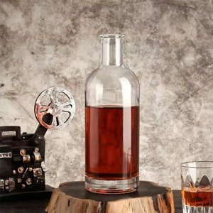 Bouteille <span class=keywords><strong>de</strong></span> spiritueux vide personnalisée <span class=keywords><strong>de</strong></span> luxe en verre clair avec bouchon en liège pour whisky, vodka, rhum, <span class=keywords><strong>gin</strong></span> - Product Image 3