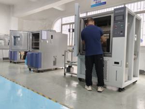 80 लीटर पर्यावरण जलवायु बैटरी परीक्षण कक्ष 85 पेड़सी और 85% आरएच लंबी साइकिल लिथियम इसेक प्रमाणीकरण औद्योगिक उपयोग के लिए - Product Image 6