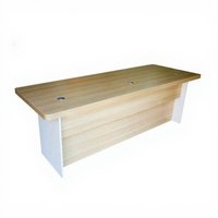 Bureau d'accueil d'agence immobilière en cuir, design nordique, usage commercial, personnalisable, double, trois places, bureau d'information