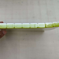 Tuiles de Mahjong de luxe en acrylique blanc de style américain avec des rayures bleues imprimées, pièces de jeu à symboles colorés pour club, casino, usage domestique