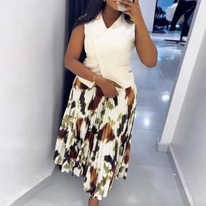 Conjuntos de Falda y Top Asimétrico sin Mangas con Botones y Estampado Floral para Mujer - Product Image 1