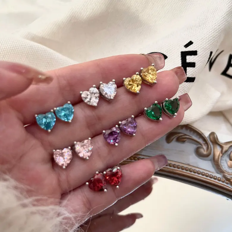 Best-selling Women Fashion Silver Jewelry Sterling Silver 925 Needle Earrings Heart Zircon Stud Earrings For Women 2021