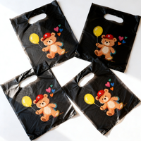 Sacs en LDPE mat personnalisés pour T-shirts avec découpe givrée, fond plat, poignée longue – Sacs cadeaux réutilisables (Marque Zhongzhou)