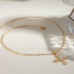 J & D时尚饰品防水18k金不锈钢白色锆石十字吊坠女式项链 - Product Image 3