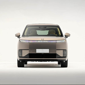 XPENG GX SUV Eléctrico Familiar Ultraespacioso de Lujo, Vehículo Eléctrico de Largo Alcance con Carga Rápida, Volante a la Izquierda, Depósito - Product Image 2