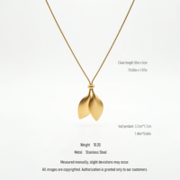 Collier tendance QIAOREN 10625 en acier inoxydable avec pendentif double feuille, chaîne à maillons plaquée or pour femme, idéal pour les occasions festives
