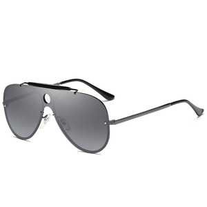 Gafas de Sol con Protección UV Ligera 2024, Gafas de Sol Polarizadas Deportivas de Ciclismo con Logotipo Personalizado de Alta Calidad para Hombre - Product Image 2