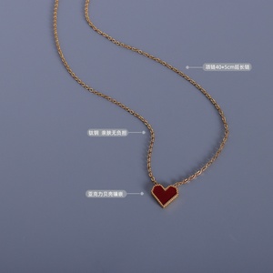 Collar de Corazón Rojo Acrílico Romántico, Collares con Colgante de Corazón de Acero Inoxidable Dorado para Mujer - Product Image 6