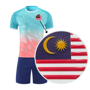 Stereo UV TPU <span class=keywords><strong>Silicone</strong></span> etichetta <span class=keywords><strong>pellicola</strong></span> di trasferimento di calore per squadra di Club calcio Tpu Patch distintivo in rilievo 3d stampa di calore stampa Logo - Product Image 4