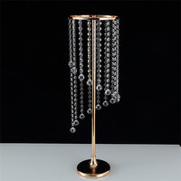 Support de fleurs haut en cristal et fer forgé, de luxe moderne et élégant, de haute qualité dorée, grand centre de table pour mariage et fête d'anniversaire