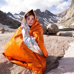 IRONDONKEY 250*90CM manta <span class=keywords><strong>de</strong></span> <span class=keywords><strong>supervivencia</strong></span> tienda <span class=keywords><strong>de</strong></span> campaña <span class=keywords><strong>de</strong></span> emergencia al aire libre accesorios <span class=keywords><strong>de</strong></span> Camping tienda <span class=keywords><strong>de</strong></span> papel <span class=keywords><strong>de</strong></span> aluminio saco <span class=keywords><strong>de</strong></span> dormir aislado - Product Image 4