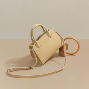 High-quality genuine leather women's bag, stylish, simple and casual, featuring a luxurious genuine leather shoulder bag. - Product Image 2