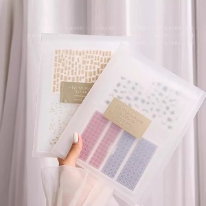 Libro de Almacenamiento Profesional para Pegatinas de Uñas de Doble Cara, Plástico Grueso, Suministros de Uñas de Primera Calidad, 15.5x20.6cm, Uso Profesional en Salón - Product Image 1