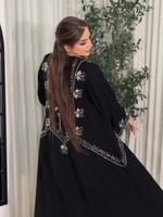Abaya noire brodée avec foulard assorti, parfaite pour toutes les occasions, robe de soirée
