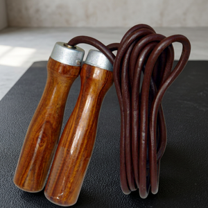 Corde à sauter réglable avec poignée en bois, différentes longueurs, durable, pour la gym, l'exercice et le fitness, unisexe, emballage portable, matériau personnalisé - Product Image 1