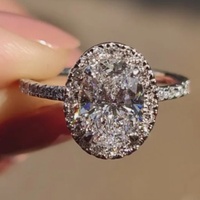 Bague de fiançailles en or blanc massif 10K/14K/18K avec diamant de laboratoire ovale de 2 carats, halo pavé et pierres latérales, certifiée IGI CVD/HPHT, personnalisable