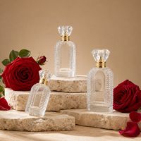 Flacon de parfum rectangulaire en verre de luxe unique de 100 ml avec vaporisateur à fine brume, flacon de parfum en verre transparent de 100 ml à sertir